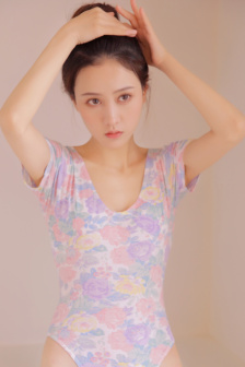 国产日产欧美一区二区蜜桃